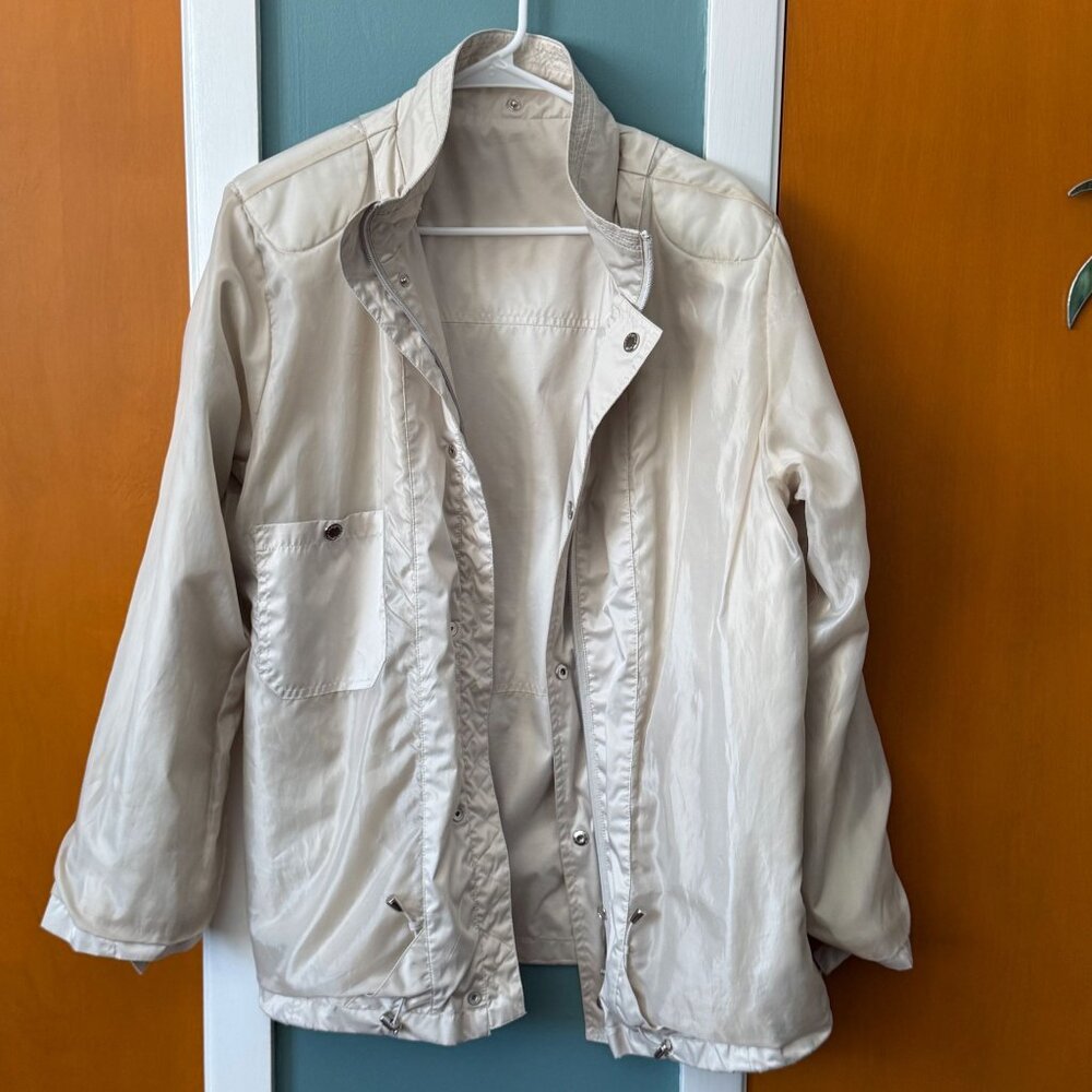 Neyelle Women’s Windbreaker Jacket L Champagne Beige Zipper Snap Front - Picture 11 of 16